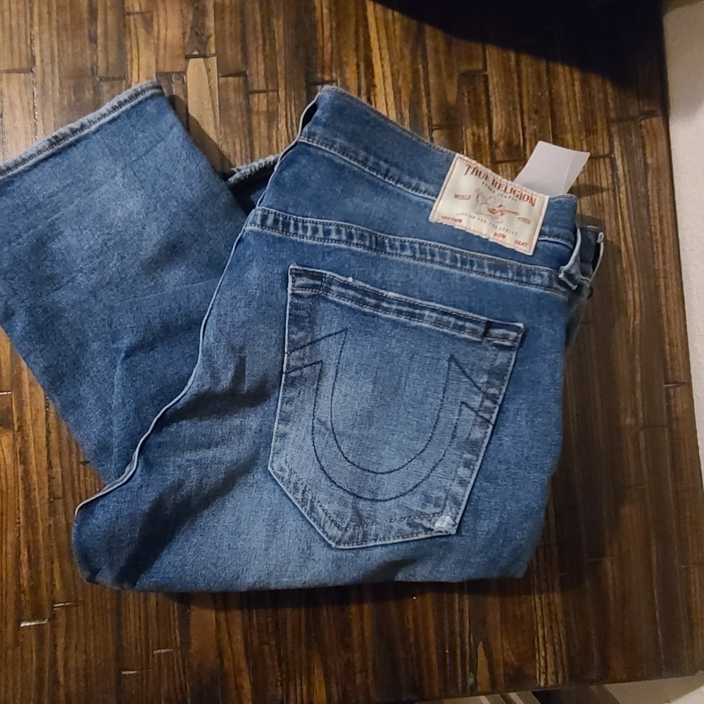 True Religion Jeans Ricky Relaxed Fit Size 40 No Flap Destroy color: can…